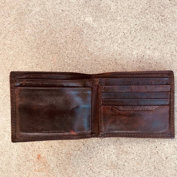 Leather wallet - Picture 3 of 4